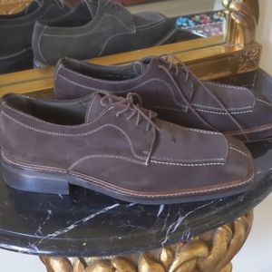 Denkstein suede square toe lace up shoes. Size 10.